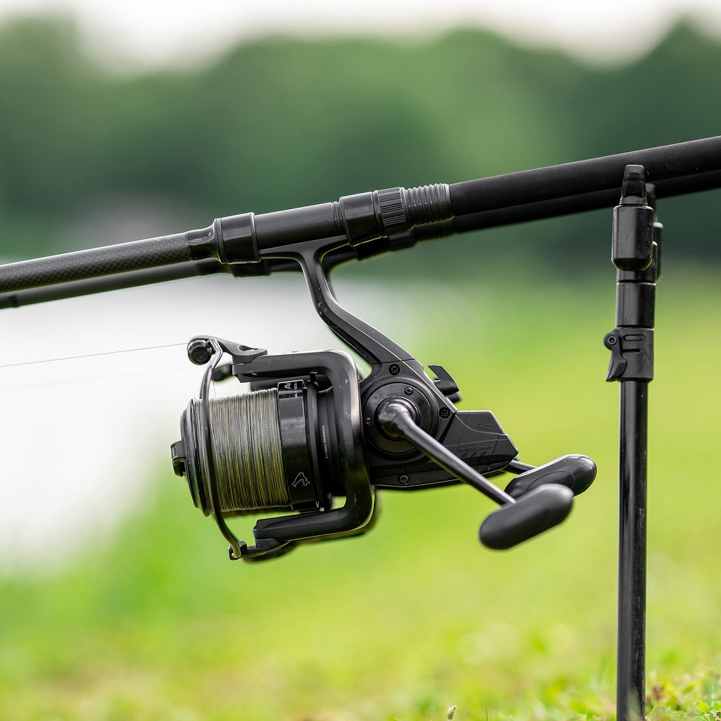 ap-0118_revolve-rods_9