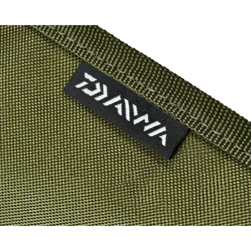 daiwa-black-widow-rod-sleeve-13ft-215x28cm~2