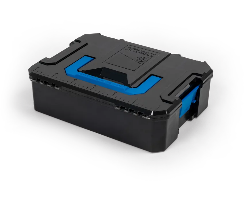 P0220191_hardcasefeedersystem-7.png