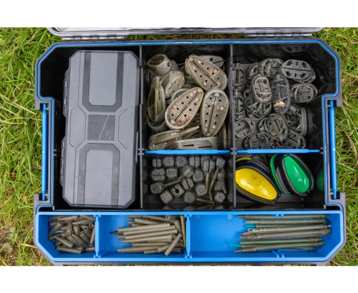 P0220191_hardcasefeedersystem-4-700x573.png