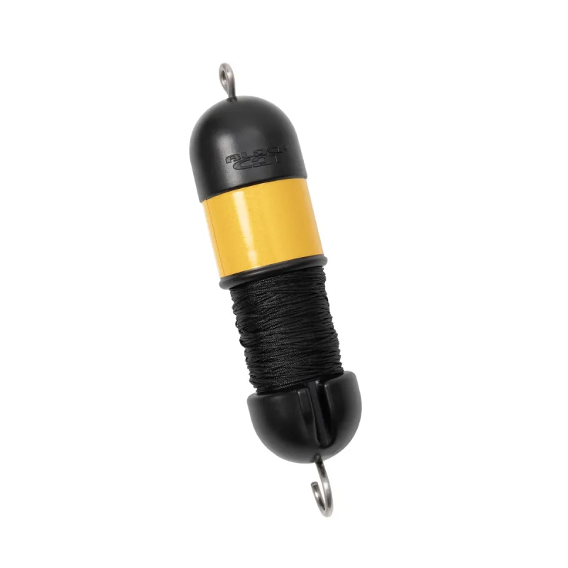 black-cat-outrigger-pose~2