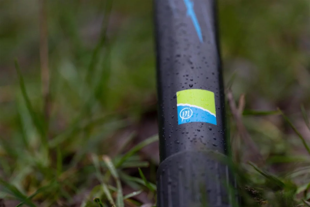 preston-monster-xtreme-xs-36m-handle~5