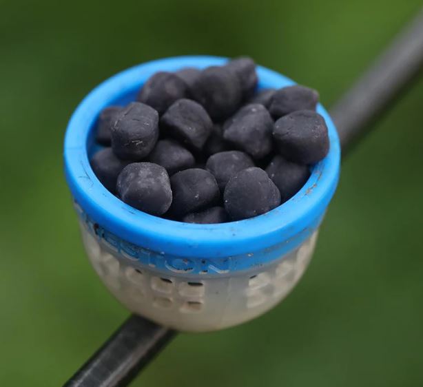 Fjuka Baits 2in1 Black 10mm 195gr.